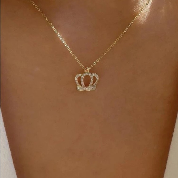 ๐ SALE 2/$15 ๐ Crown Necklace!!! Brand NEW!!! - Picture 5 of 6